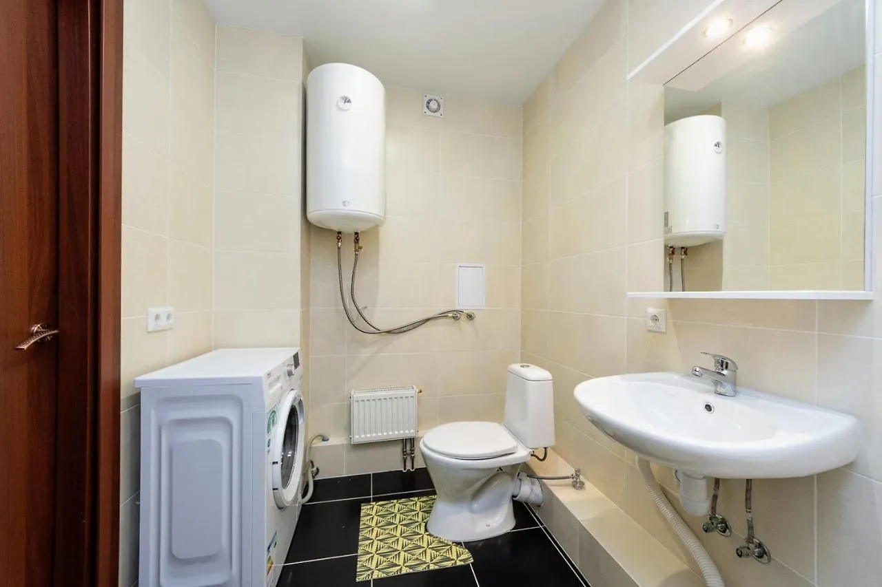 Новая Квартира Переулок Ясиноватский 11 Kiew Apartment